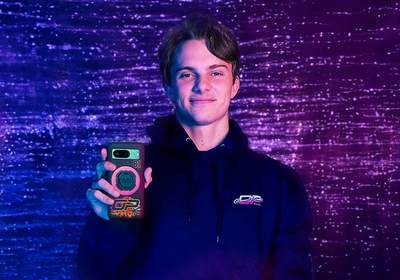 Image: Limited Edition Oscar Piastri F1 Miami Quad Lock Case